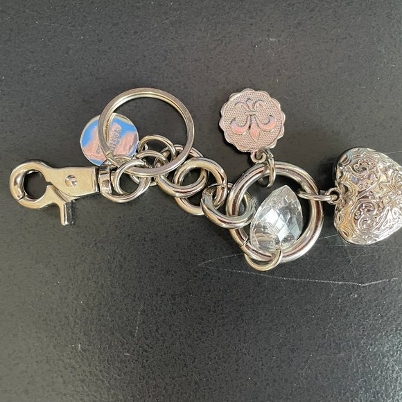 Kathy Van Zeeland Silver Tone Charm Key Chain - Picture 3 of 3